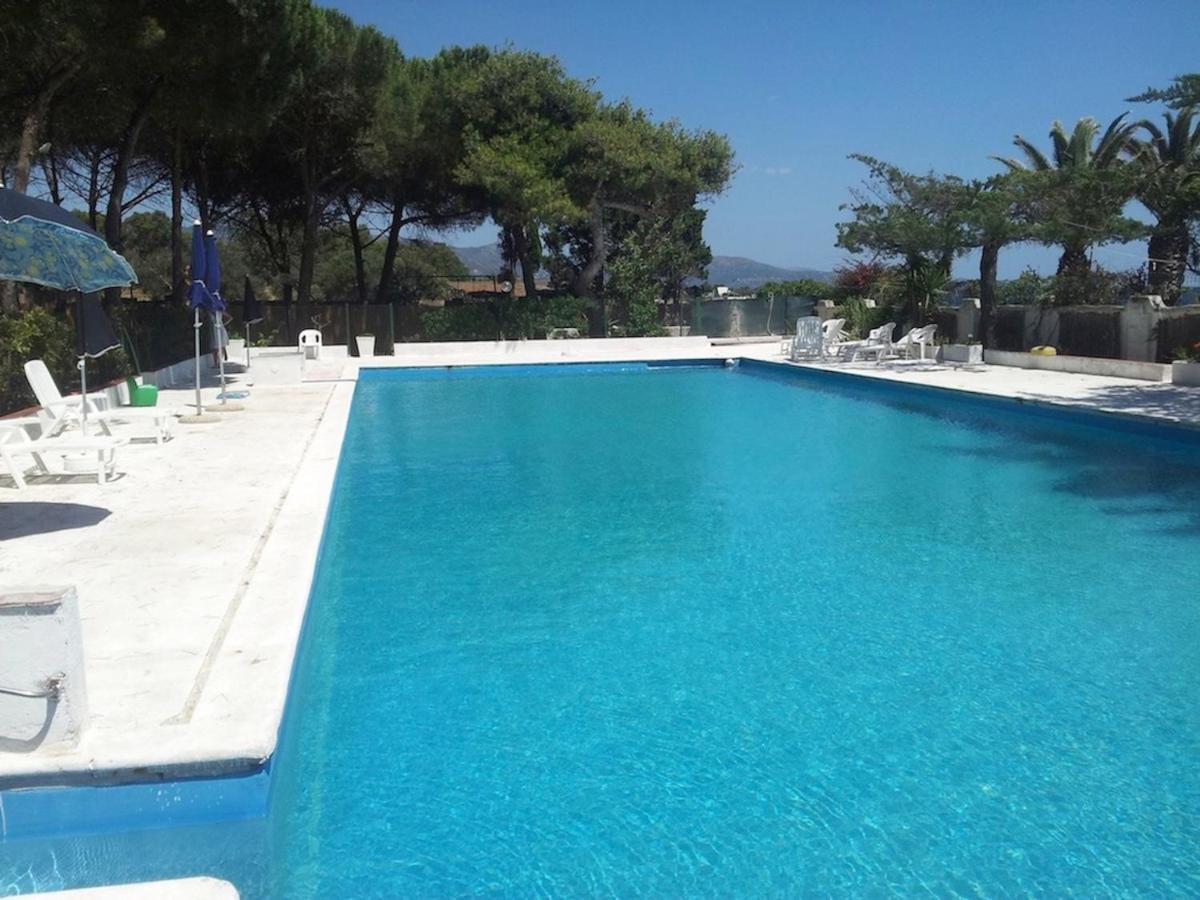 Deliziosa Villa 150 Metri Dal Mare Quartu SantʼElena Екстериор снимка